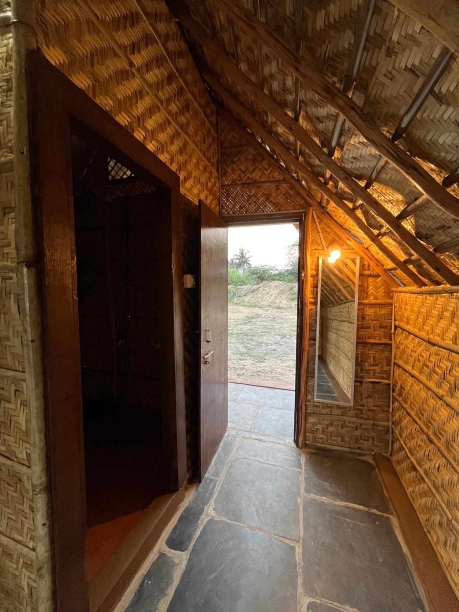Hotel Tropical Hampi Zewnętrze zdjęcie