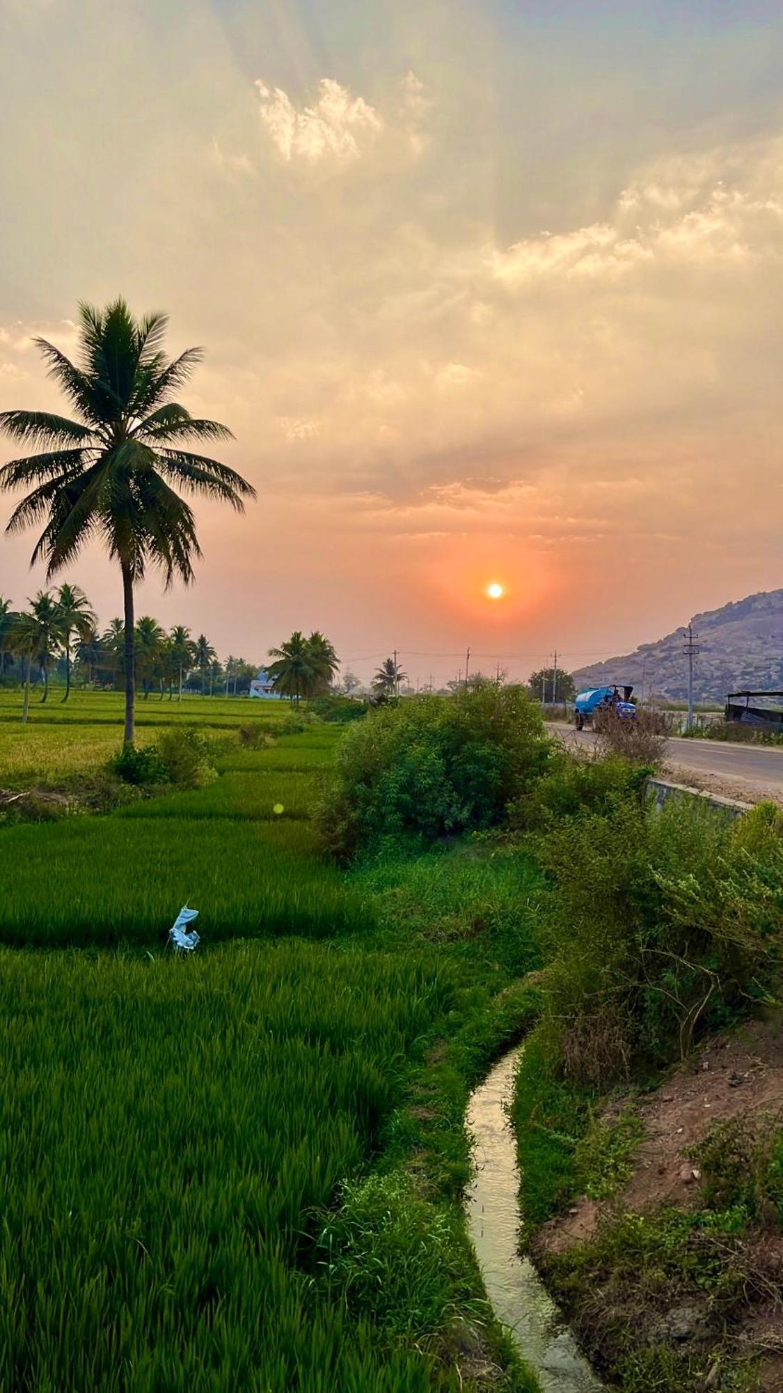 Hotel Tropical Hampi Zewnętrze zdjęcie