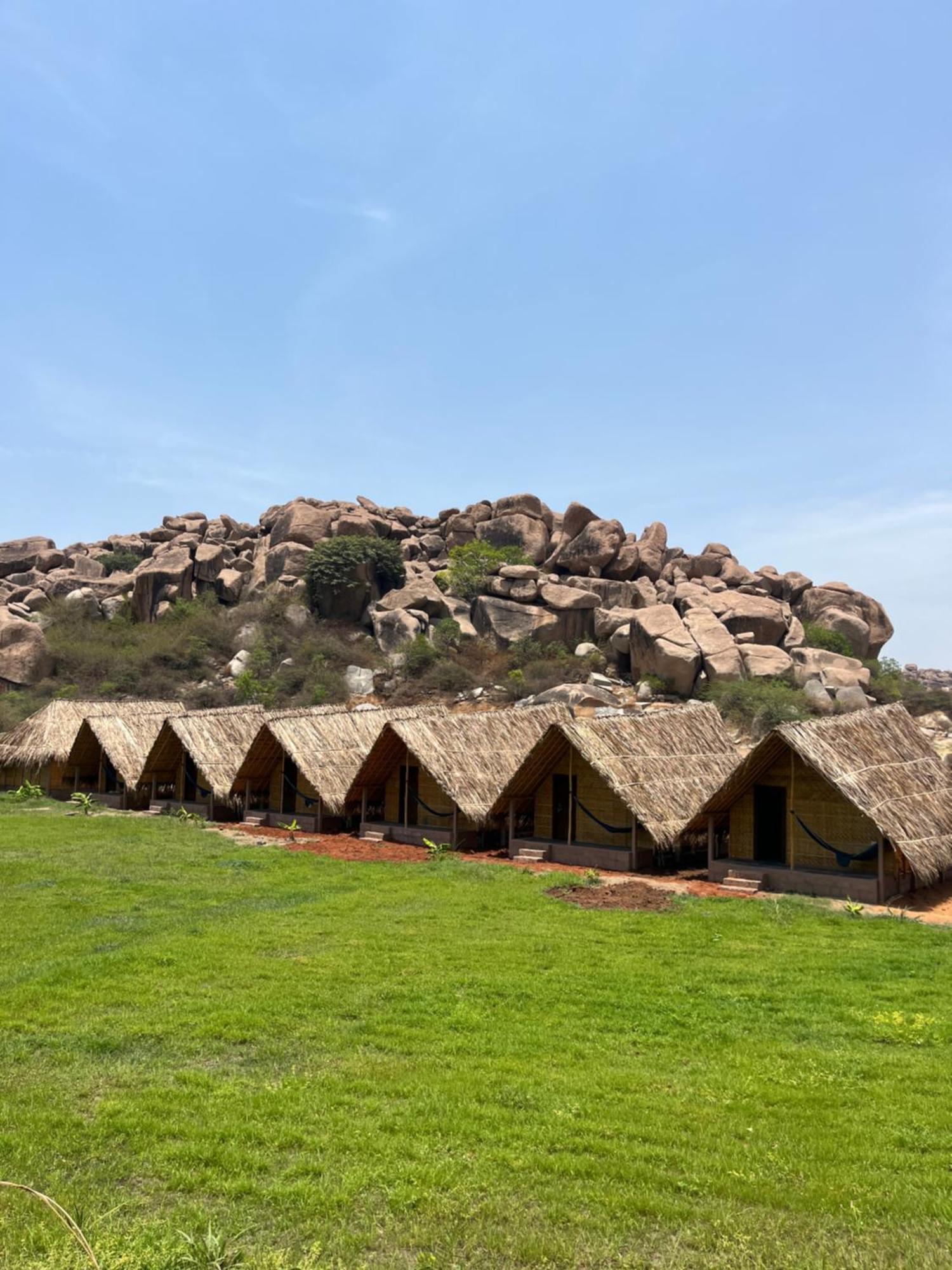 Hotel Tropical Hampi Zewnętrze zdjęcie