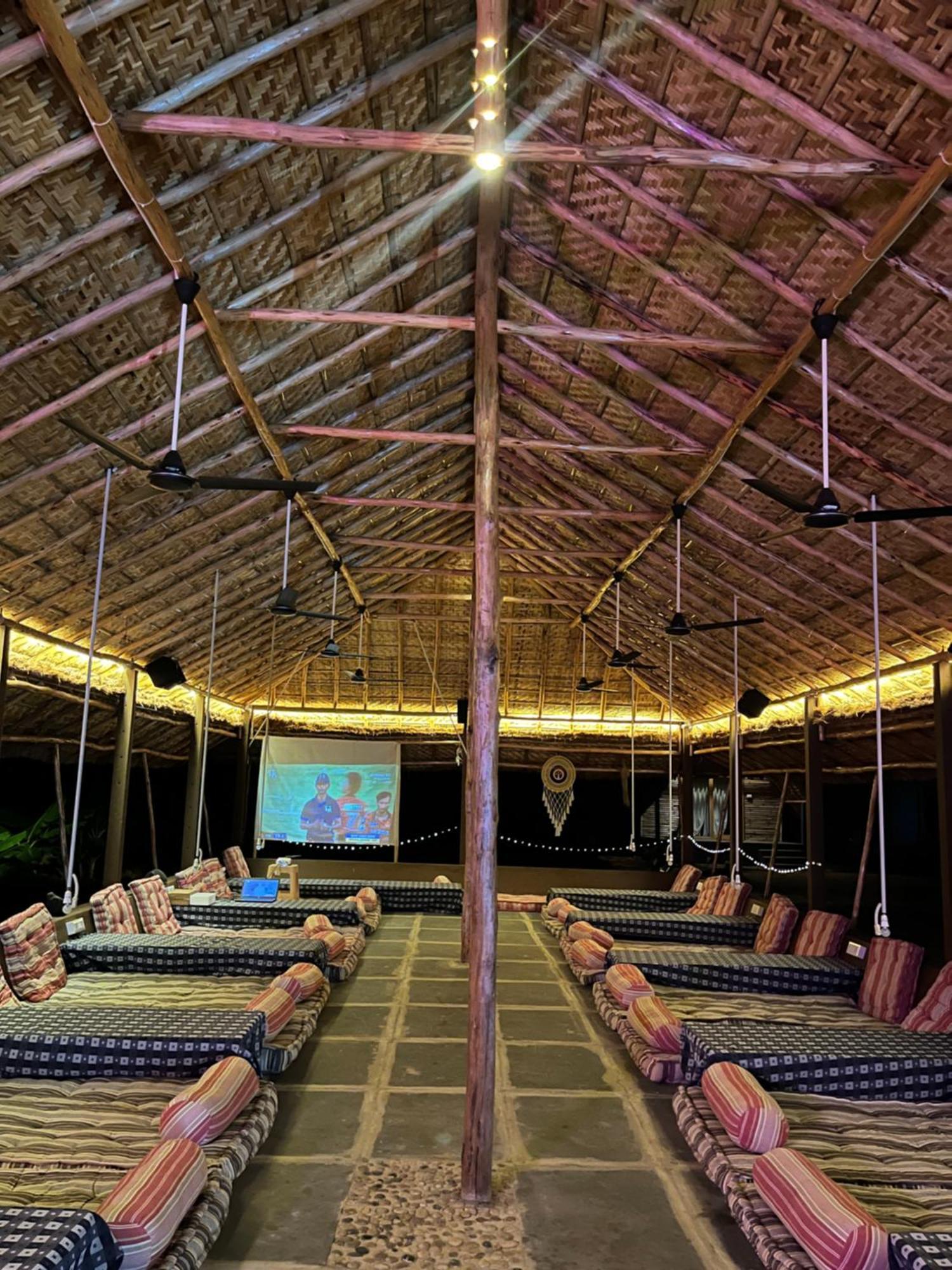 Hotel Tropical Hampi Zewnętrze zdjęcie